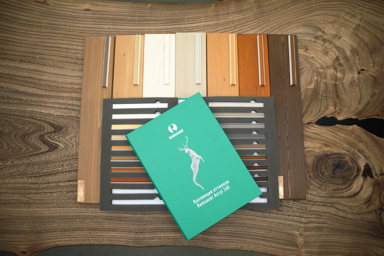 Подбираем цвет герметика Ramsauer Acryl 160 к фасадным и интерьерным покрытиям ADLER